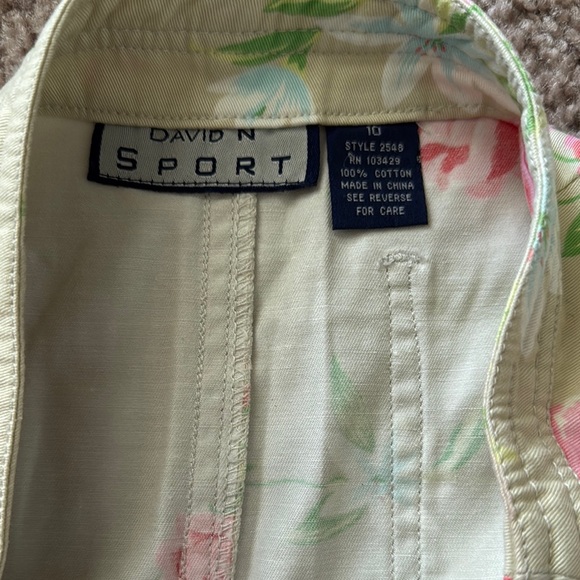 Tan Cream Knee-Length Pencil Skirt for Casual Outings - Picture 2 of 3